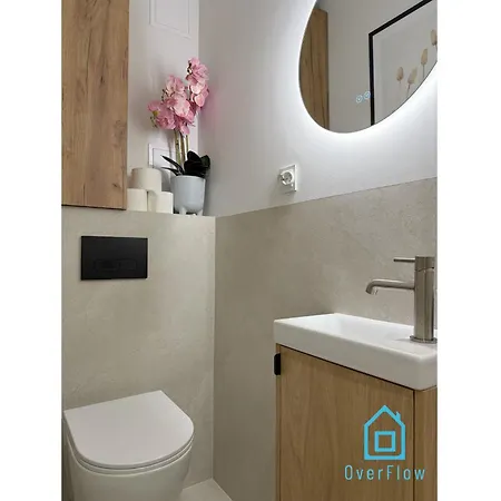 Homestay Harbor At Center & Seaside Gdynia