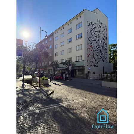 Homestay Harbor At Center & Seaside *